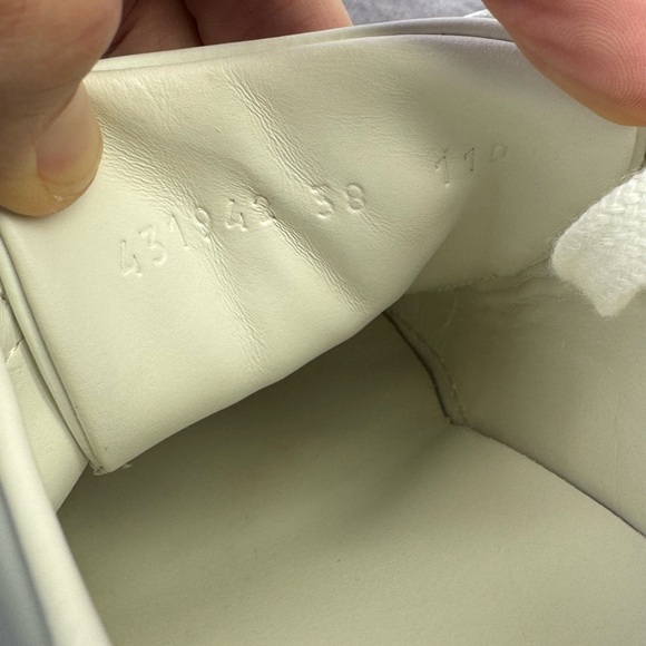 Gucci Ace Web Embroidered Bee Leather Low Top Sneakers 38 Women - Picture 13 of 15